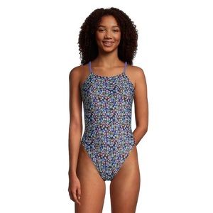 NWT Women’s training Speedo swimsuit. Size 36.